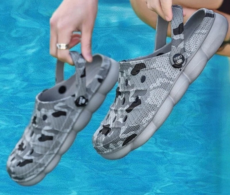 Men Causal Sandals EVA Garden Clogs Sandals Soft Shoes Men  Water Slippers