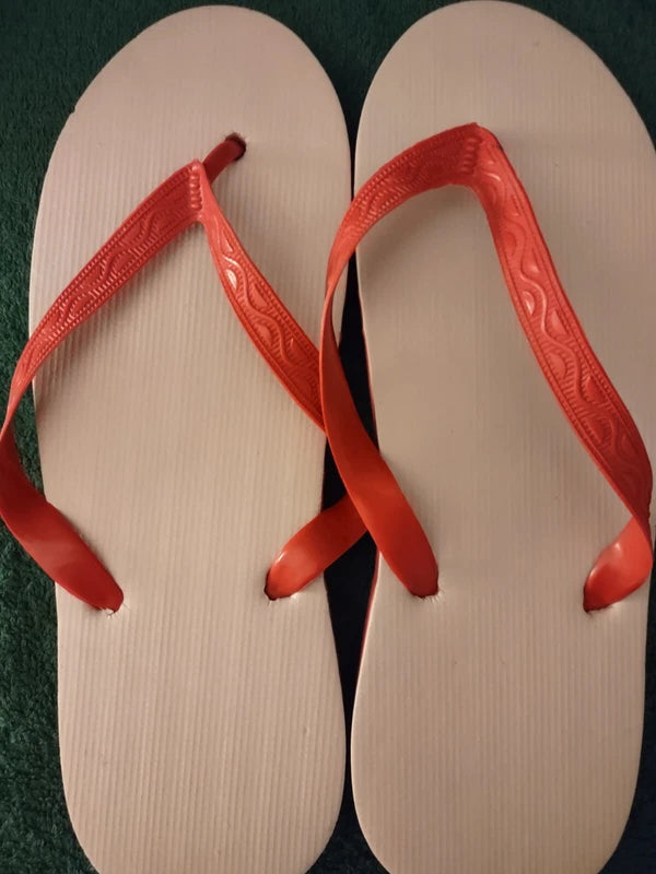 Lot 3, Sz 8 & 7 Rubber & Plastic Water Resistant,Slip On Lightwt Beach Slippers