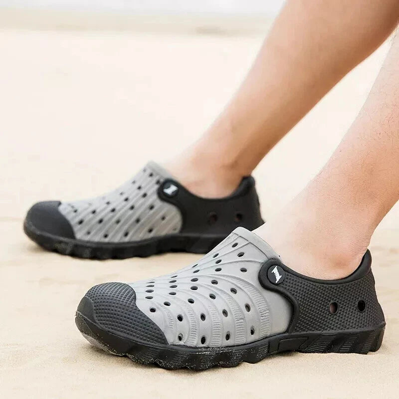 Men's Clogs Slip On Casual Shoes Waterproof Slippers Garden Beach Swim Sandals