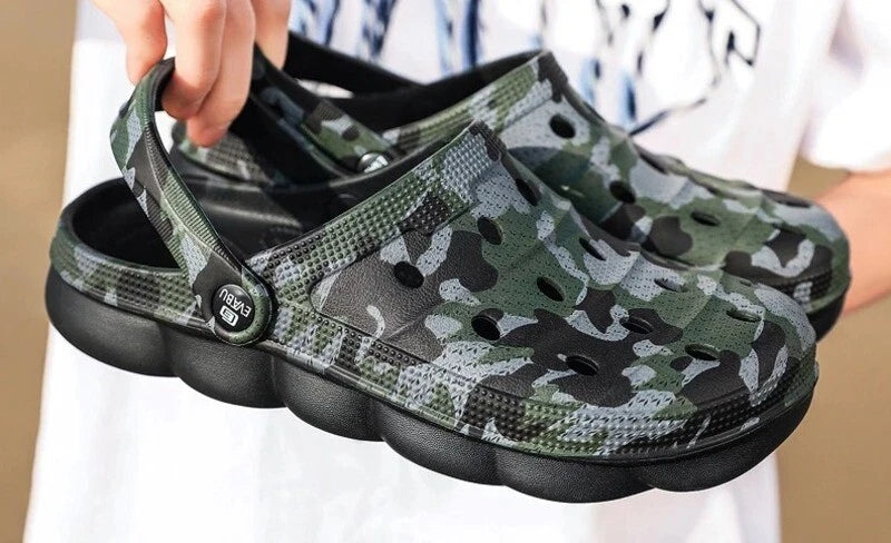 Men Causal Sandals EVA Garden Clogs Sandals Soft Shoes Men  Water Slippers