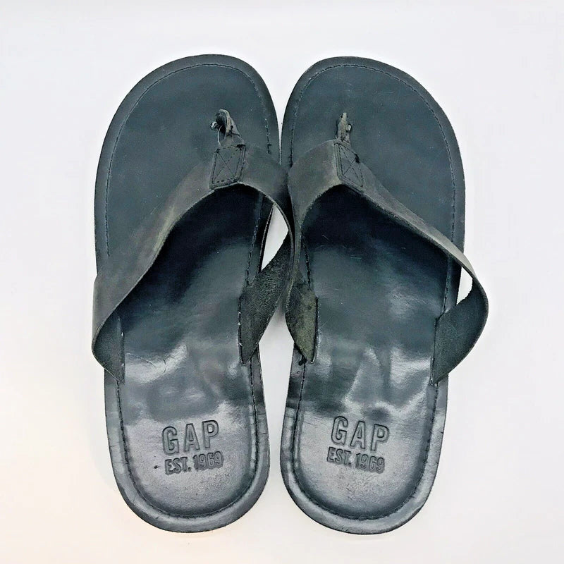 GAP Black Leather Flip Flops Men's 13 Black Thongs Beach Pool Sandals Slippers