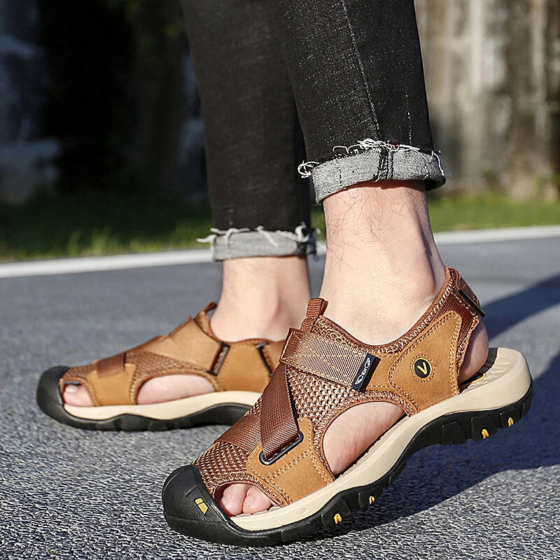 Mesh Beach Slippers Men's Walking Sport Sandals Breathable Casual Shoes