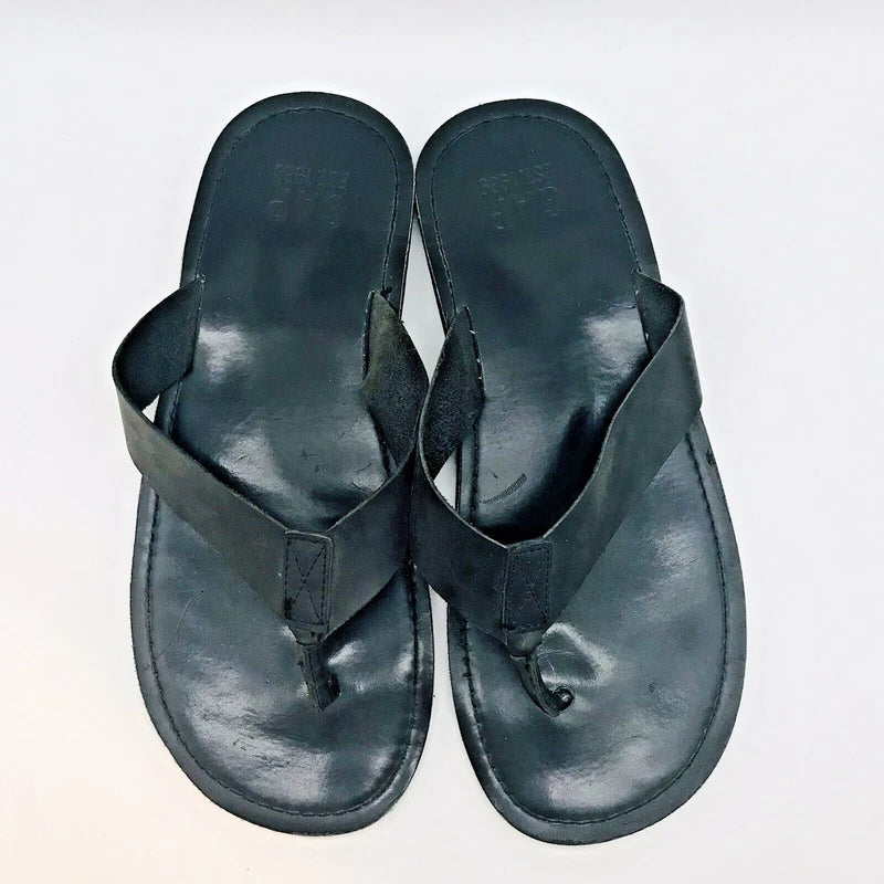 GAP Black Leather Flip Flops Men's 13 Black Thongs Beach Pool Sandals Slippers