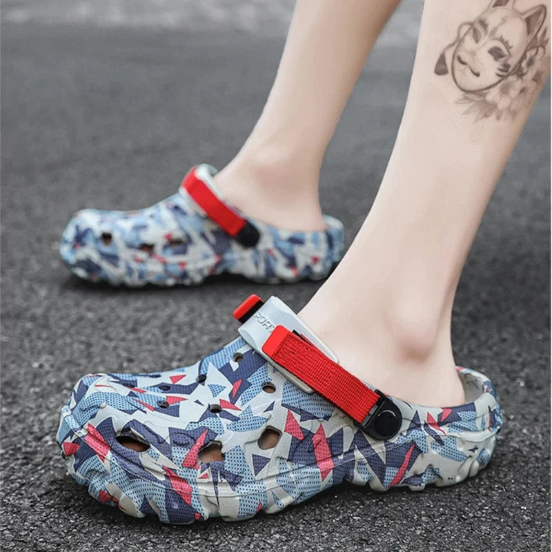 Casual Men's Summer Clogs - SlipOn Waterproof Slippers Garden Beach Swim Sandals