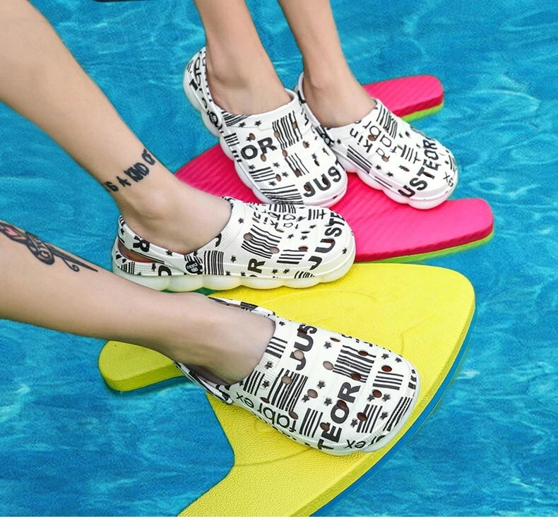 Casual Summer Sandals Swimming Slip Resistant Men And Womens Beach Slippers