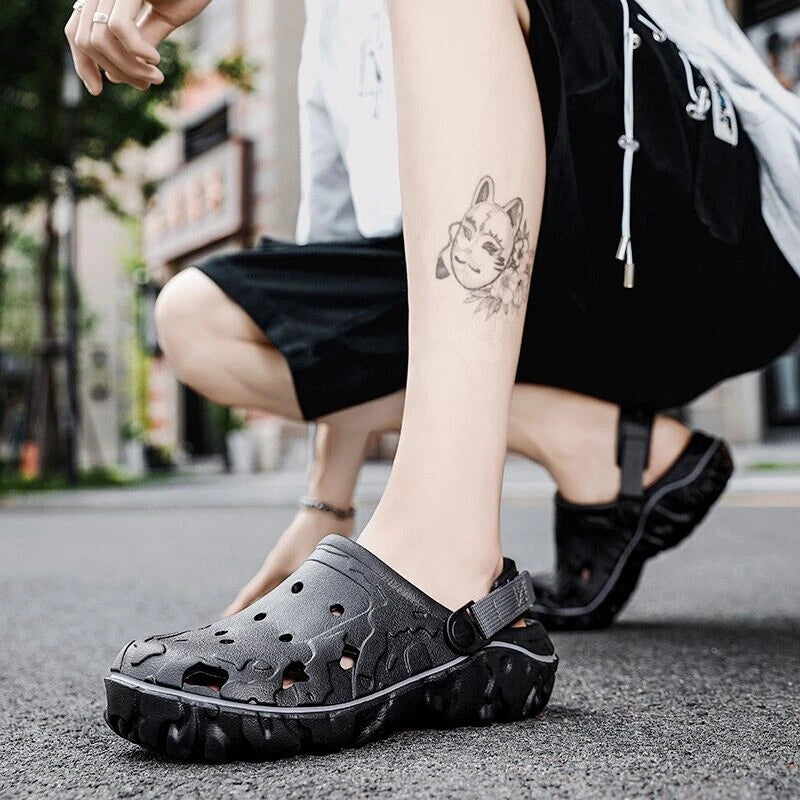 Breathable Men's Garden Clogs Sandals: Non-slip, Slip-on, Summer Beach Slippers