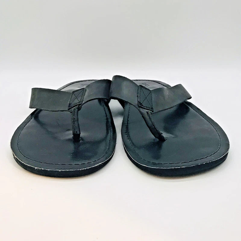 GAP Black Leather Flip Flops Men's 13 Black Thongs Beach Pool Sandals Slippers