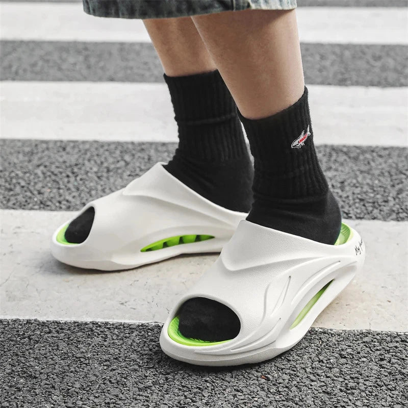 2025 New Men Massage Slippers Slides Indoor Outdoor Sandals Beach Casual