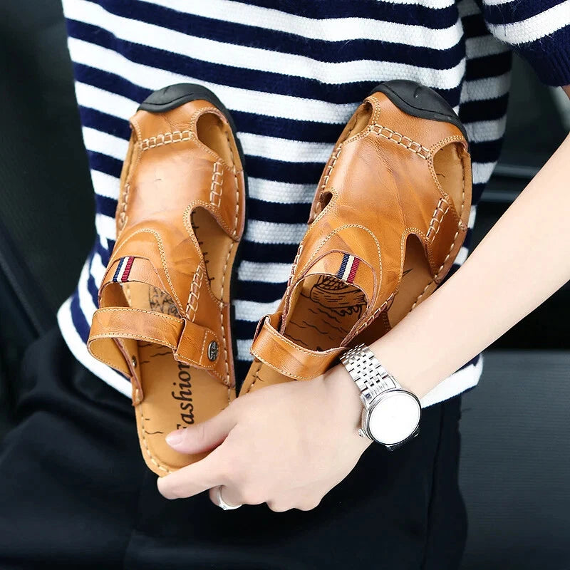 Men's Sandals Summer Breathable Beach Slippers Outdoor Sandals Flat Casual Shoes