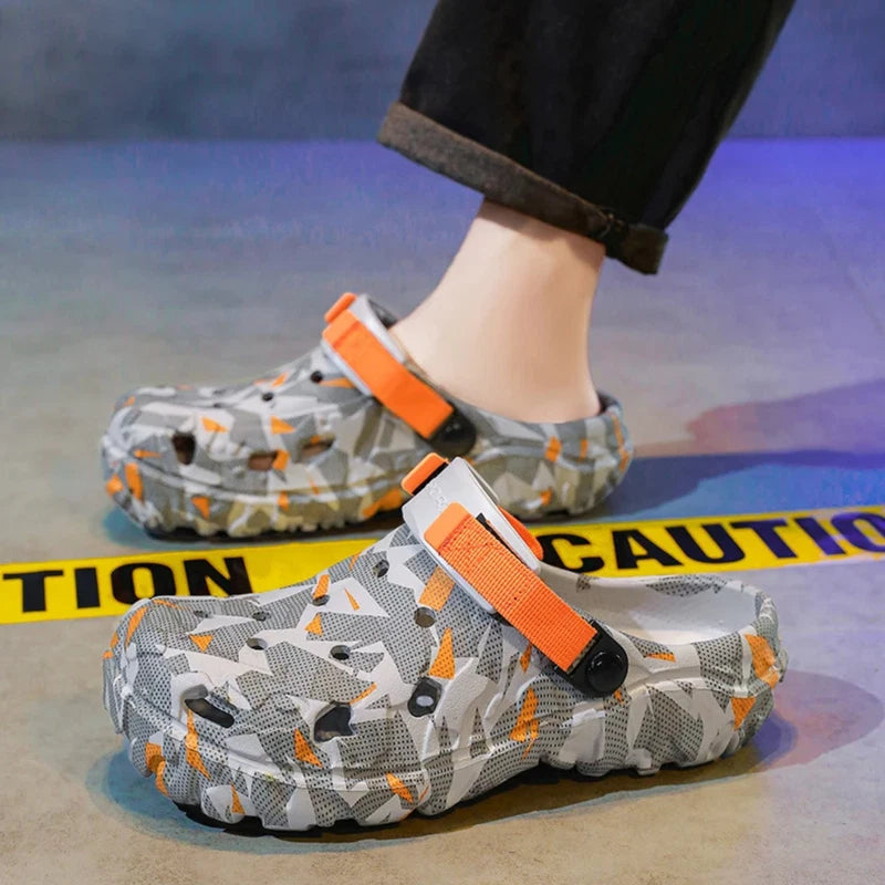 Casual Men's Summer Clogs - SlipOn Waterproof Slippers Garden Beach Swim Sandals