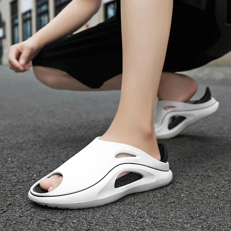 Men's Beach Shoes Summer Slippers New Comfortable Breathable Outdoor Casual